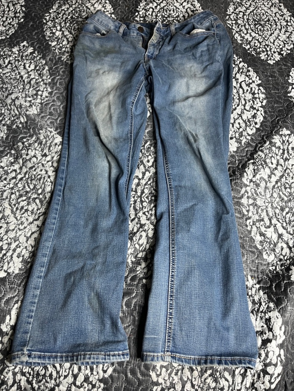 Time and Tru Women's Blue Cropped Ankle Jeans